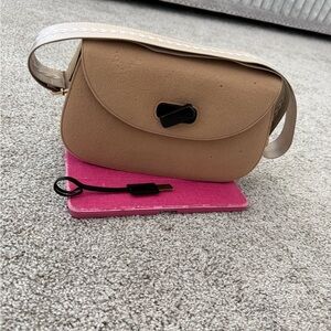 Elegant Tan Women's Bag